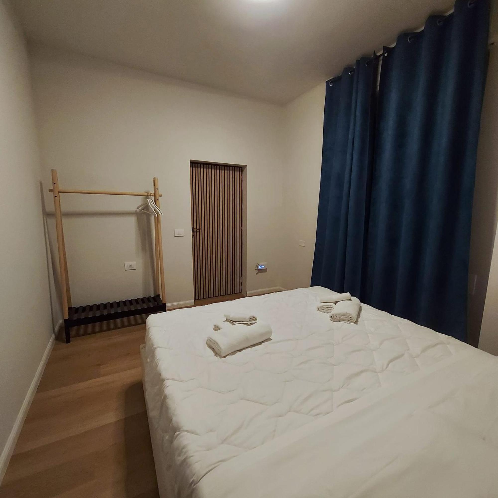 Hotel Benaco Mavras ペスキエーラ・デル・ガルダ エクステリア 写真